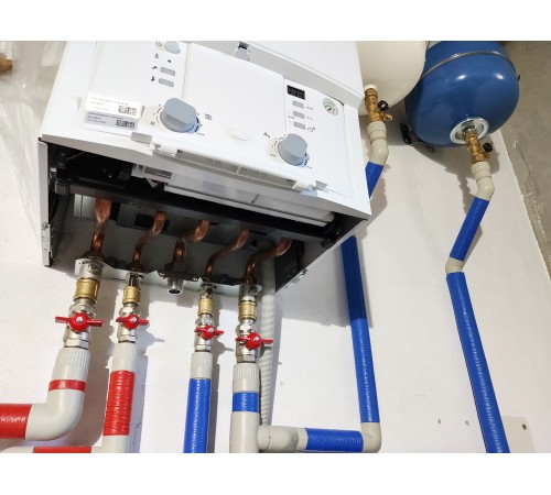 Газовый котел Bosch GAZ 7000 W ZSC 28-3 MFA